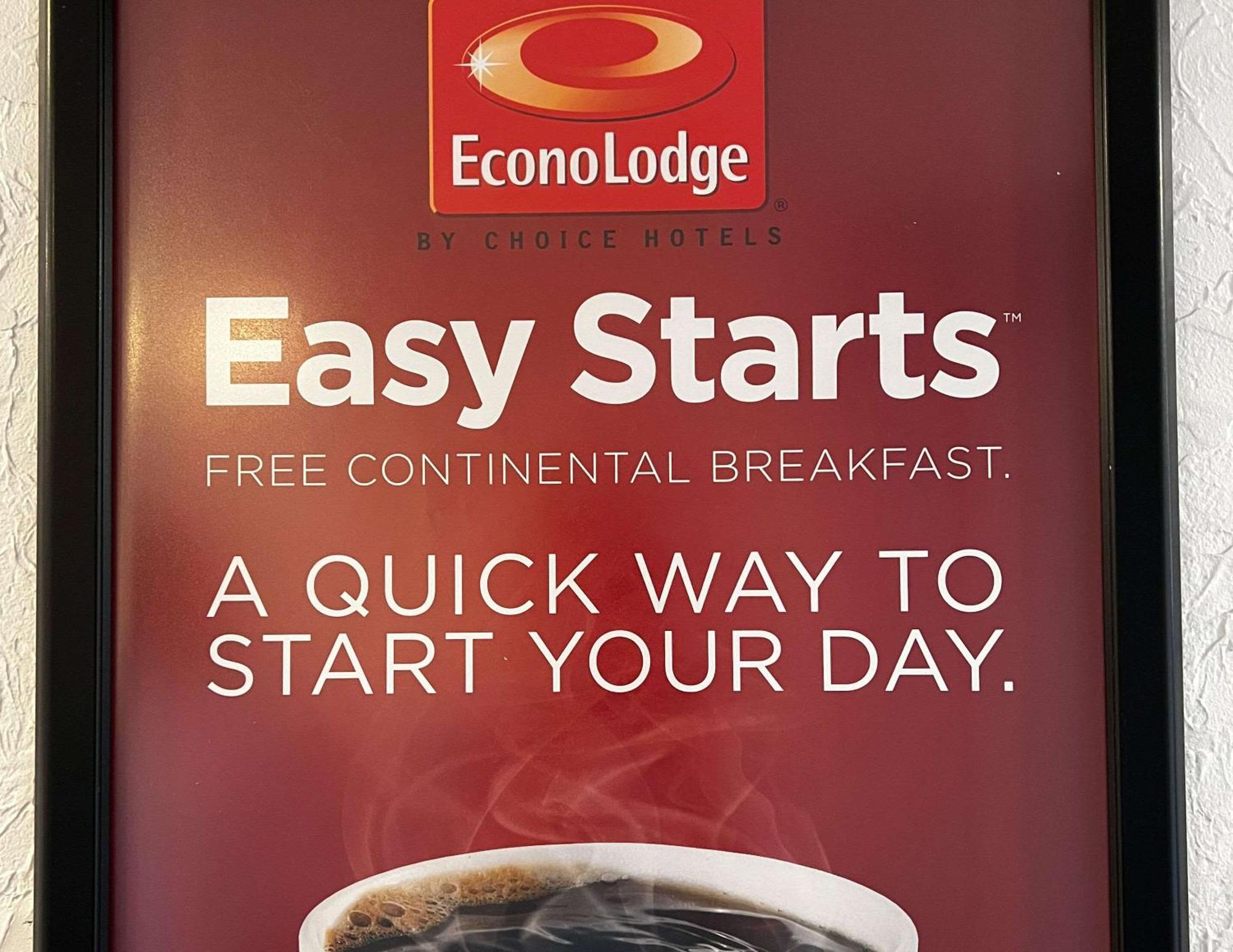 Econo Lodge Motel Village YYC Eksteriør billede